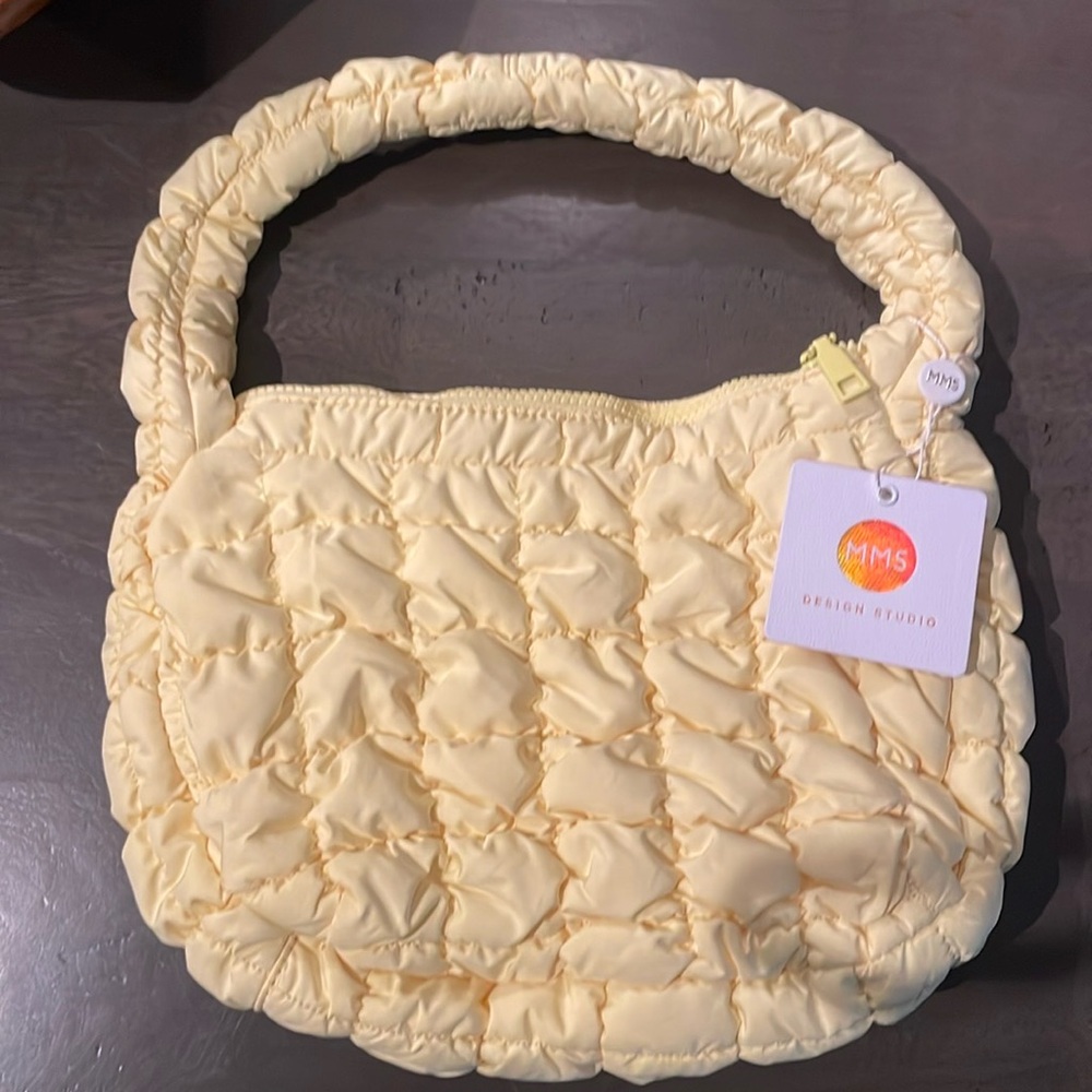MMS Design Studio puffy bag